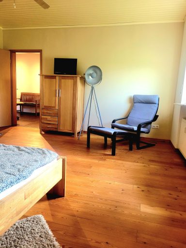 Tolle Ferienwohnung für Gruppen  in Schmißberg, Nationalparkregion Hunsrück-Hochwald. Platz für 2 bis 5 Personen