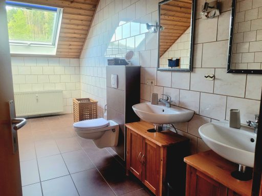 Tolle Ferienwohnung für Gruppen  in Schmißberg, Nationalparkregion Hunsrück-Hochwald. Platz für 2 bis 5 Personen